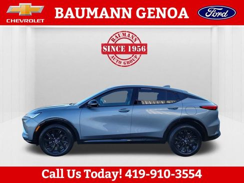 Used 2024 Buick Envista Sport Touring w/ Convenience I Package FWD image 9