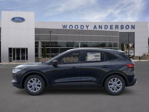 New 2026 Ford Escape Active FWD image 3