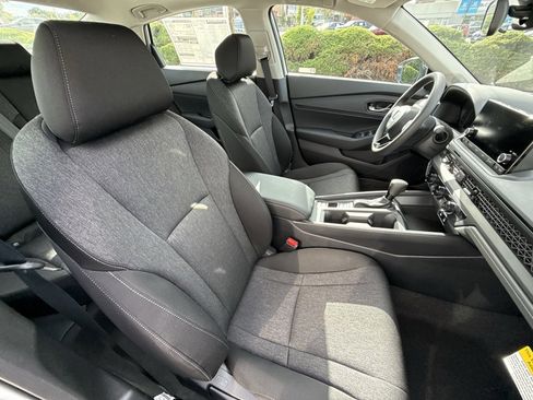 Used 2025 Honda Accord SE image 41