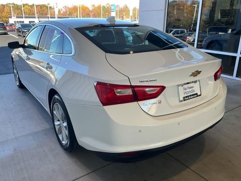 Used 2024 Chevrolet Malibu LT image 19