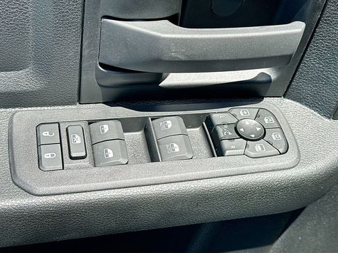New 2025 RAM 2500 Tradesman AWD/4WD image 18
