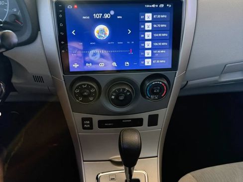 Used 2012 Toyota Corolla LE FWD image 10