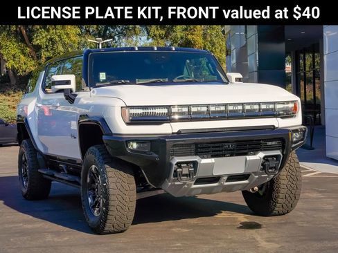 Used 2025 GMC Hummer EV 2X w/ Extreme Off-Road Package image 7