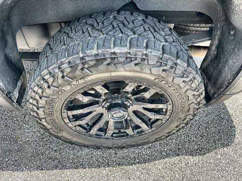 Used 2020 GMC Sierra 1500 AT4 w/ AT4 Premium Package AWD/4WD image 7