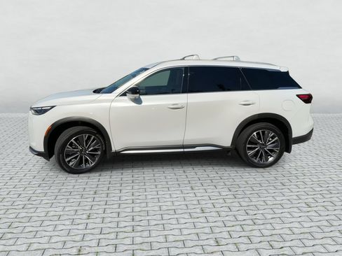 Certified 2026 INFINITI QX60 Luxe w/ Cargo Package FWD image 5