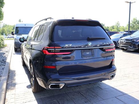 Used 2023 BMW X7 xDrive40i w/ M Sport Package AWD/4WD image 53