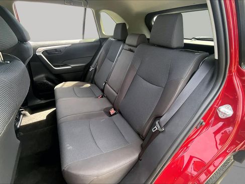 Used 2025 Toyota RAV4 LE AWD/4WD image 19