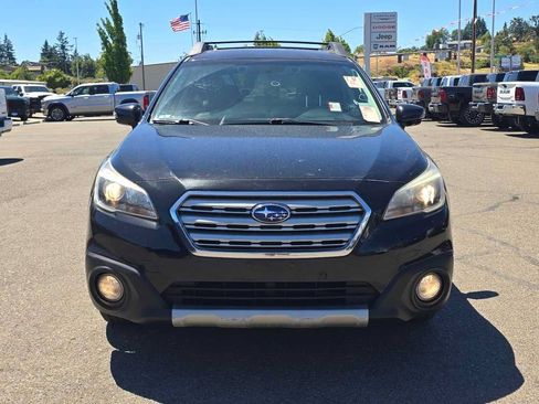 Used 2015 Subaru Outback 2.5i Limited AWD/4WD image 12