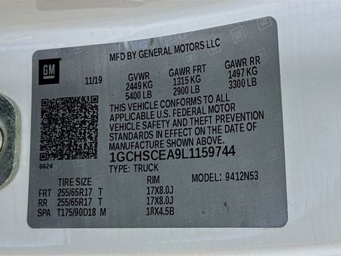 Used 2020 Chevrolet Colorado LT w/ Safety Package image 36