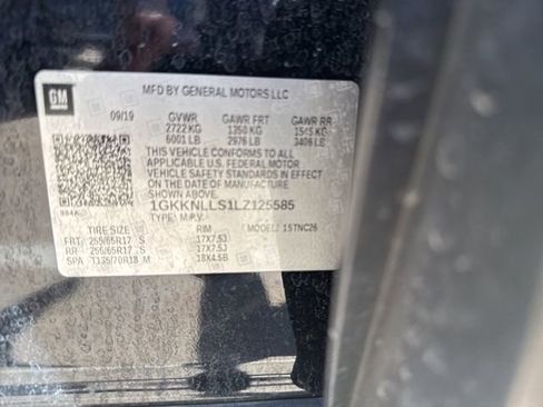 Used 2020 GMC Acadia AT4 w/ Driver Alert Package II image 8