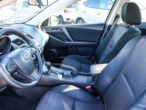 Used 2013 MAZDA MAZDA3 i Sport image 21