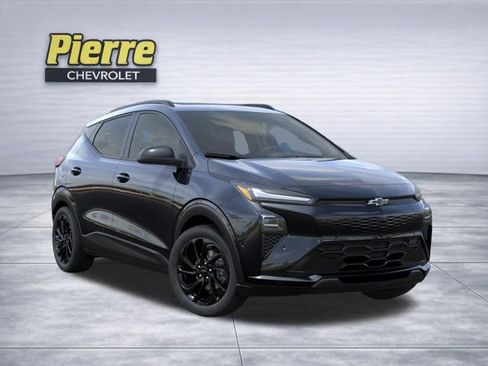 New 2027 Chevrolet Bolt RS w/ Super Cruise Package FWD image 7