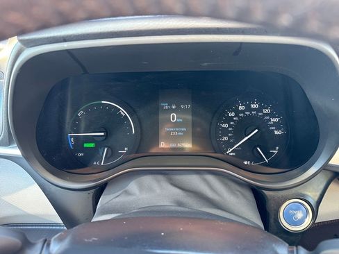 Used 2022 Toyota Sienna XLE w/ XLE Plus Package image 16