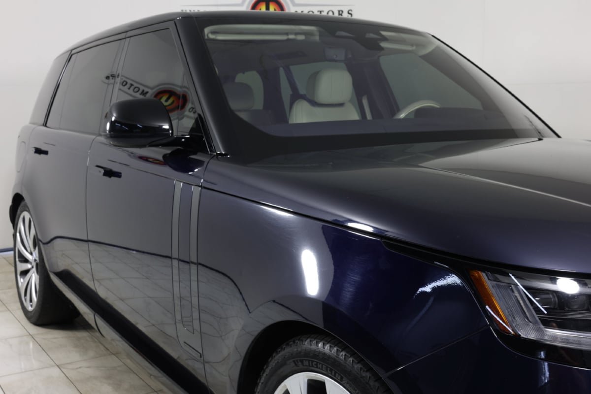 Used 2023 Land Rover Range Rover Long Wheelbase Autobiography AWD/4WD image 39