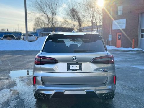 Used 2022 BMW X5 M Base w/ Executive Package image 5