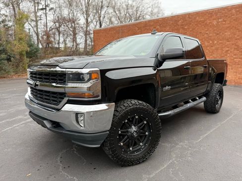 Used 2016 Chevrolet Silverado 1500 LT w/ Texas Edition image 6