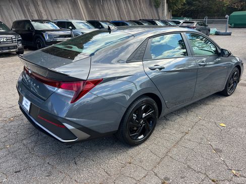 New 2026 Hyundai Elantra Sport image 5