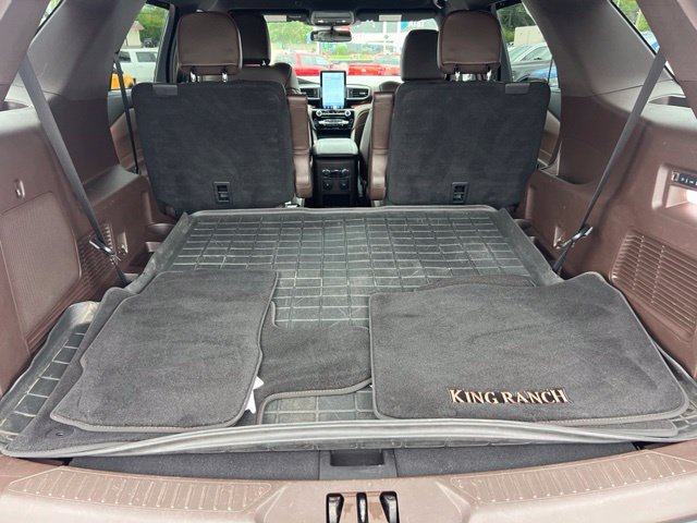 Certified 2022 Ford Explorer King Ranch w/ Premium Technology Package AWD/4WD image 24