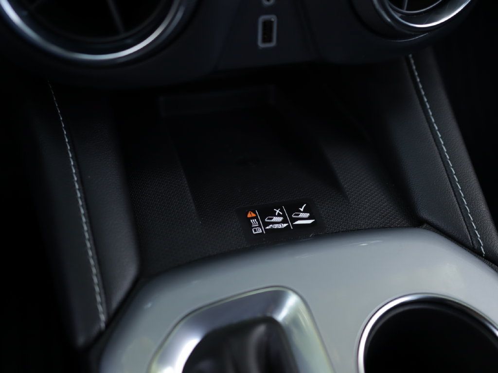 Used 2024 Chevrolet Blazer LT w/ Convenience Package FWD image 17