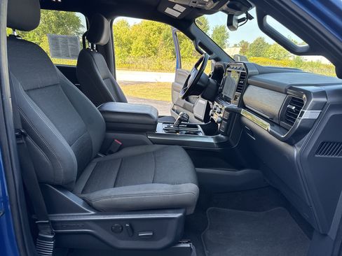 Certified 2022 Ford F150 XLT w/ Equipment Group 302A High image 34