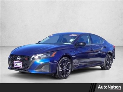Used 2023 Nissan Altima 2.5 SR w/ SR Premium Package