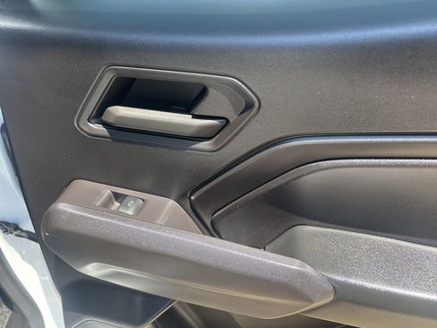 Used 2024 Chevrolet Colorado Trail Boss AWD/4WD image 40