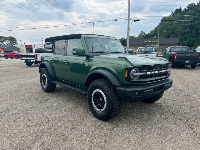 New 2024 Ford Bronco Outer Banks w/ Sasquatch Package AWD/4WD image 18
