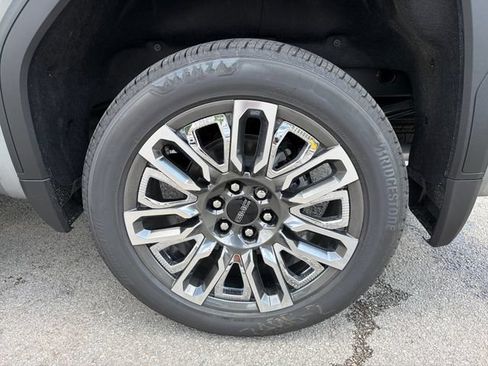 New 2026 GMC Sierra 1500 Denali Ultimate AWD/4WD image 27