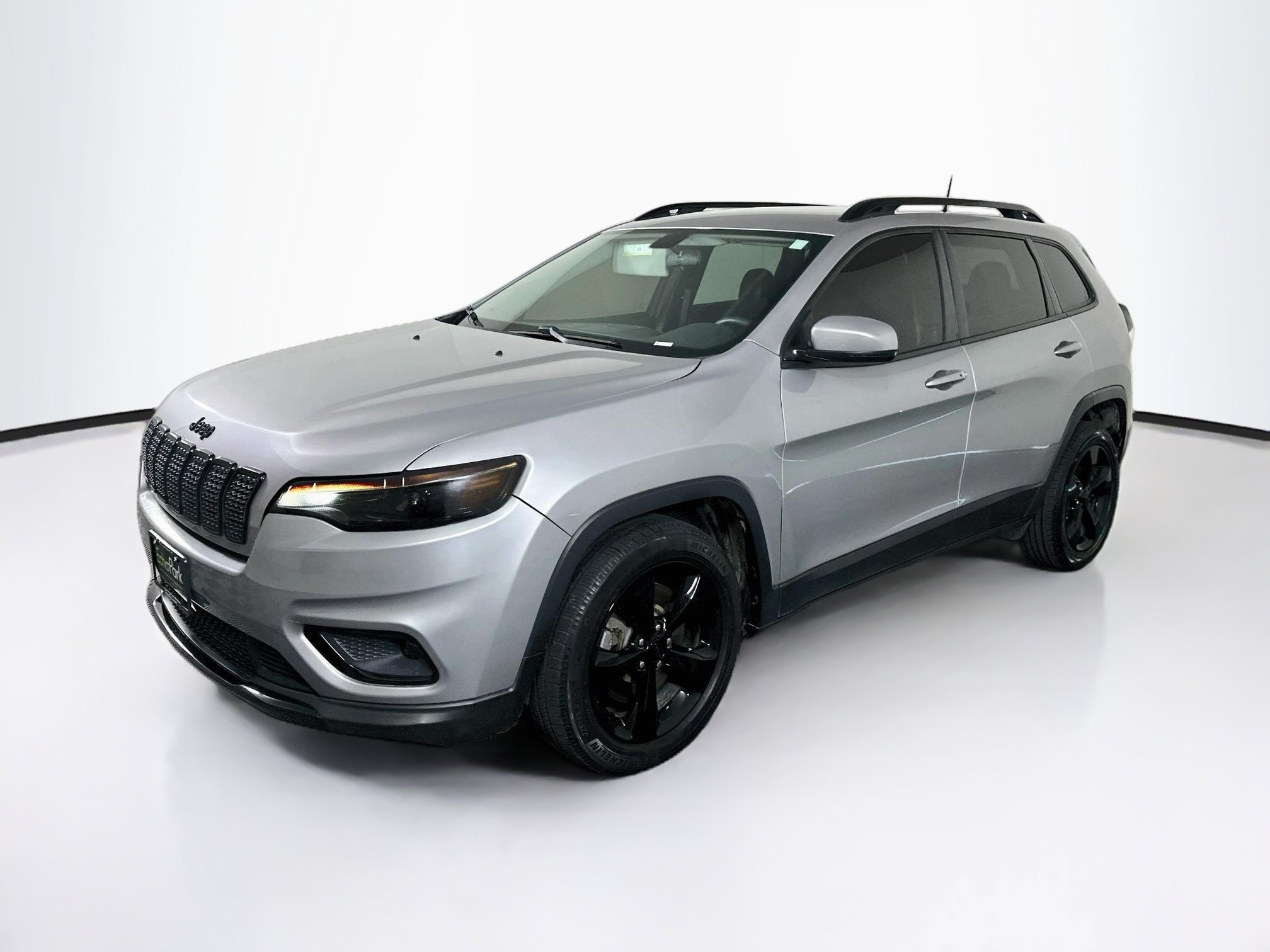 Used 2020 Jeep Cherokee Latitude Plus FWD image 3