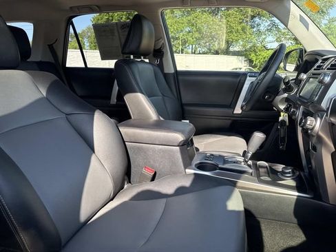 Used 2019 Toyota 4Runner SR5 Premium AWD/4WD image 8