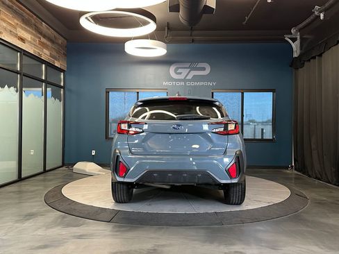 Used 2024 Subaru Crosstrek 2.0i image 4
