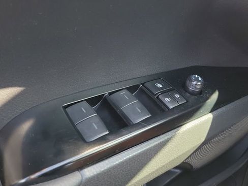 Used 2025 Toyota Camry LE FWD image 18