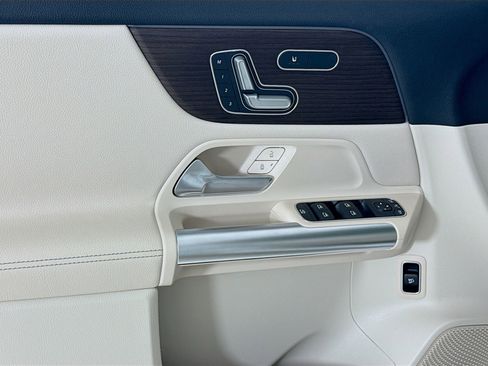 New 2026 Mercedes-Benz GLA 250 image 18