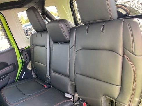 New 2026 Jeep Wrangler Unlimited Rubicon image 34