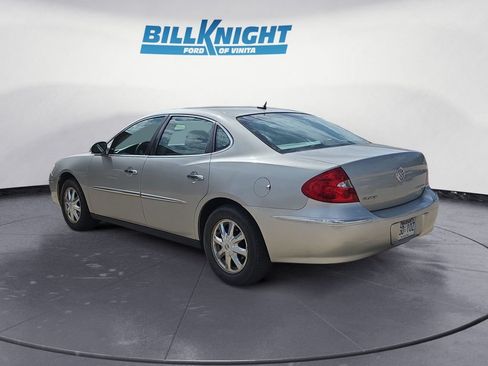 Used 2008 Buick LaCrosse CX FWD image 3