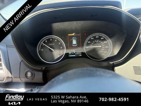 Used 2024 Subaru Forester Premium AWD/4WD image 9