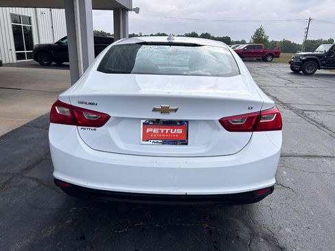 Used 2023 Chevrolet Malibu LT image 4