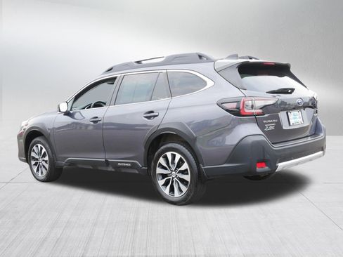 Certified 2023 Subaru Outback Limited AWD/4WD image 5