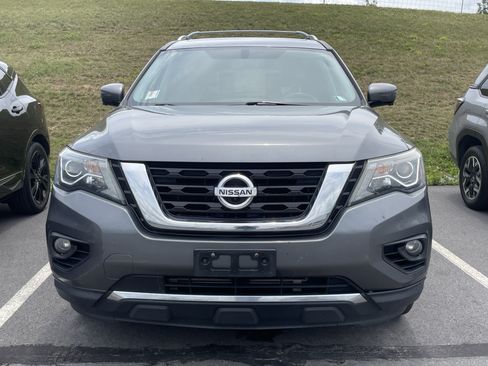 Used 2018 Nissan Pathfinder SL w/ SL Premium Package AWD/4WD image 3