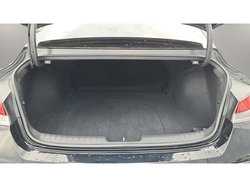 Used 2024 Hyundai Elantra SE image 22