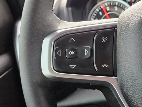 Used 2025 RAM 1500 Lone Star image 25