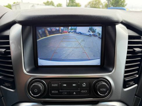 Used 2019 Chevrolet Suburban Premier AWD/4WD image 15