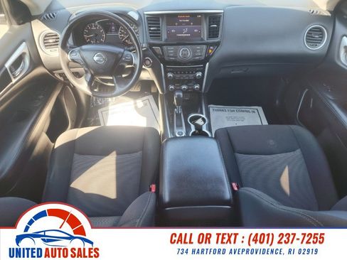 Used 2020 Nissan Pathfinder SV AWD/4WD image 15