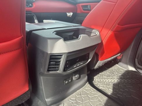 Used 2023 Toyota Sequoia TRD Pro AWD/4WD image 20