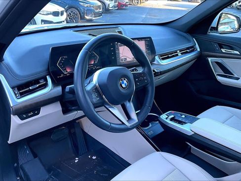Certified 2023 BMW X1 xDrive28i w/ Convenience Package image 17