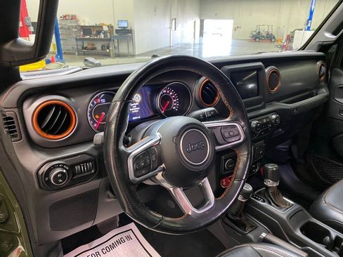 Used 2021 Jeep Gladiator Mojave w/ Cold Weather Group image 20