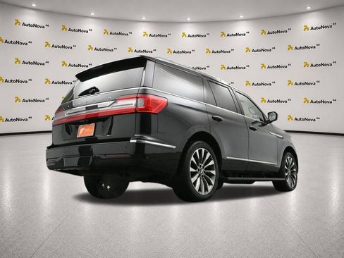 Used 2020 Lincoln Navigator Reserve w/ Cargo Convenience Package AWD/4WD image 48