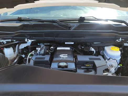 Used 2024 RAM 3500 Laramie w/ Sport Appearance Package AWD/4WD image 41
