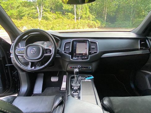 Used 2019 Volvo XC90 T5 R-Design w/ Protection Package Premier FWD image 43