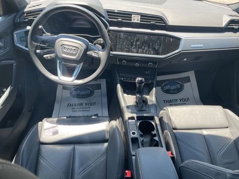 Used 2022 Audi Q3 2.0T Premium Plus AWD/4WD image 18